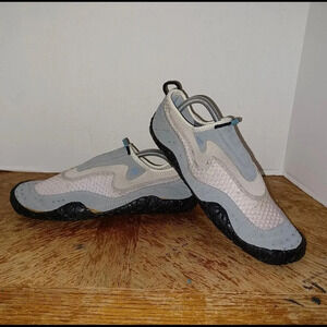 Teva Womens Slip-On Water Swimming Hiking/Outdoor Shoes Size 11 Gray (231 Box 26